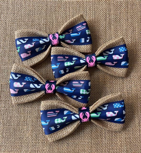 *Preppy Coastal Whales Lobster Center 5"