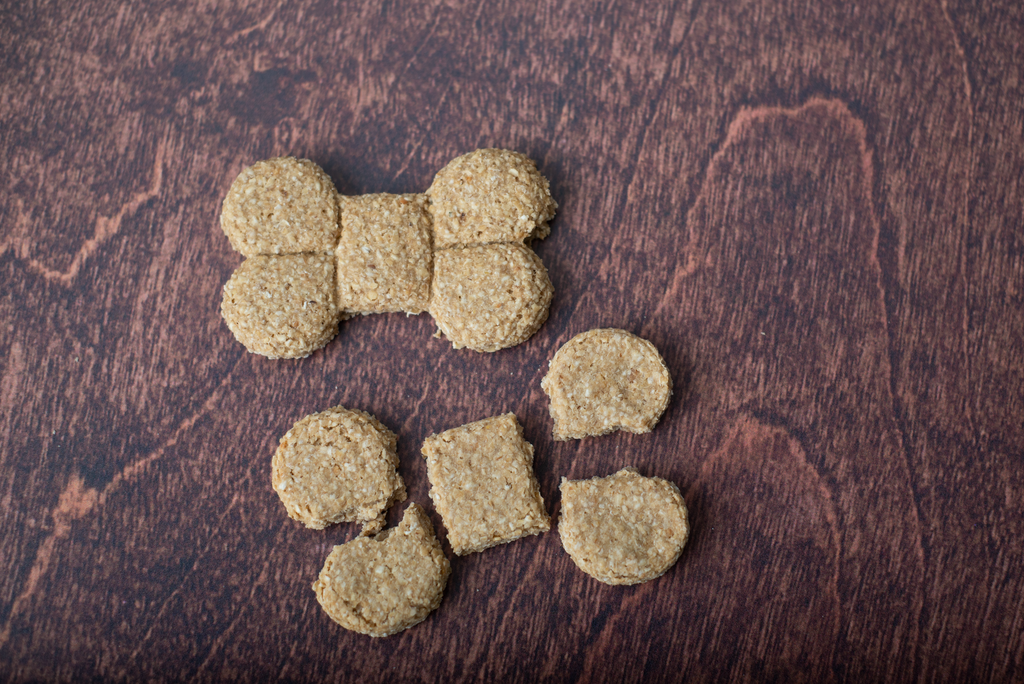 Vegan Crunchy Peanut Butter Dog Treats, Oven Baked