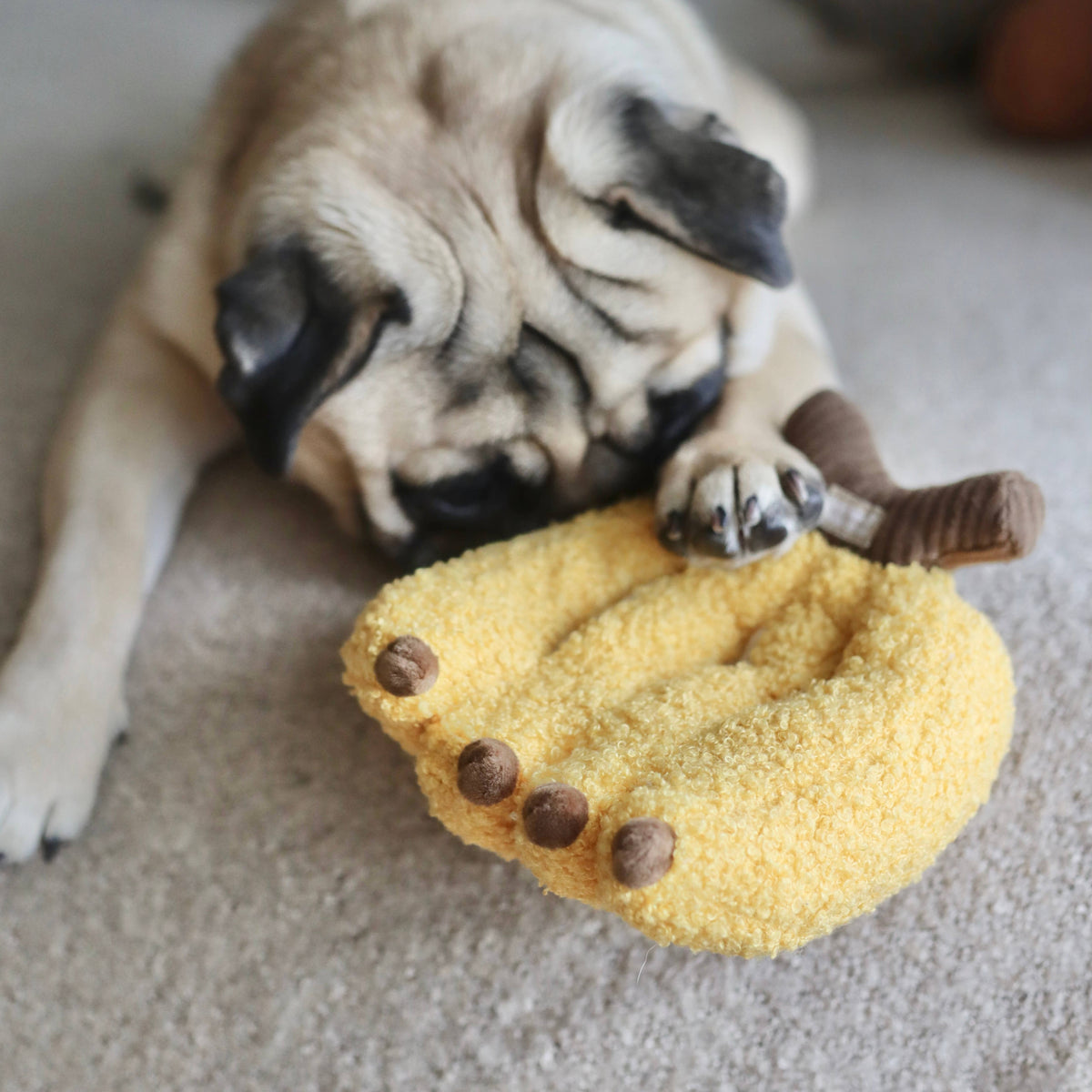 BANANA // ENRICHMENT DOG TOY// SNUFFLE *Best*